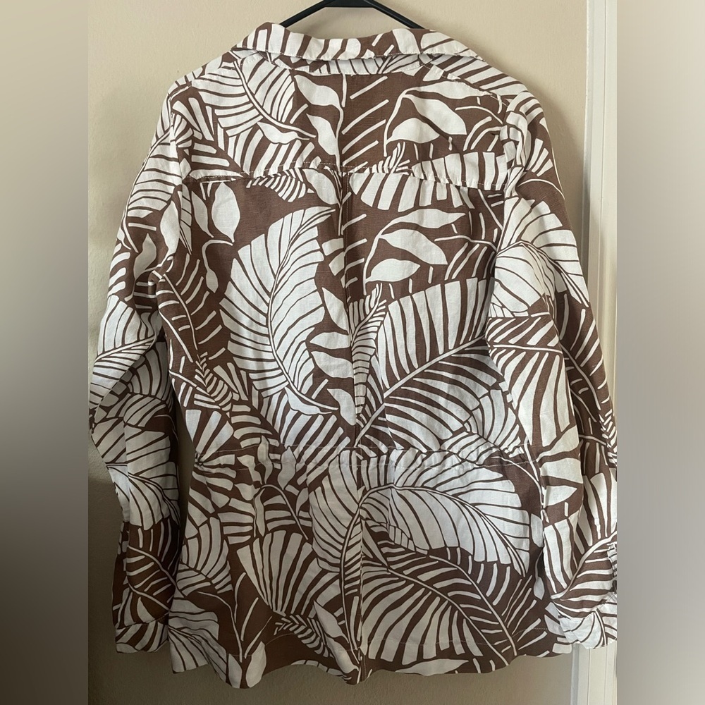 Boston Proper Outlined Florals Print Embellished Linen Utility Jacket Safari - Picture 5 of 15